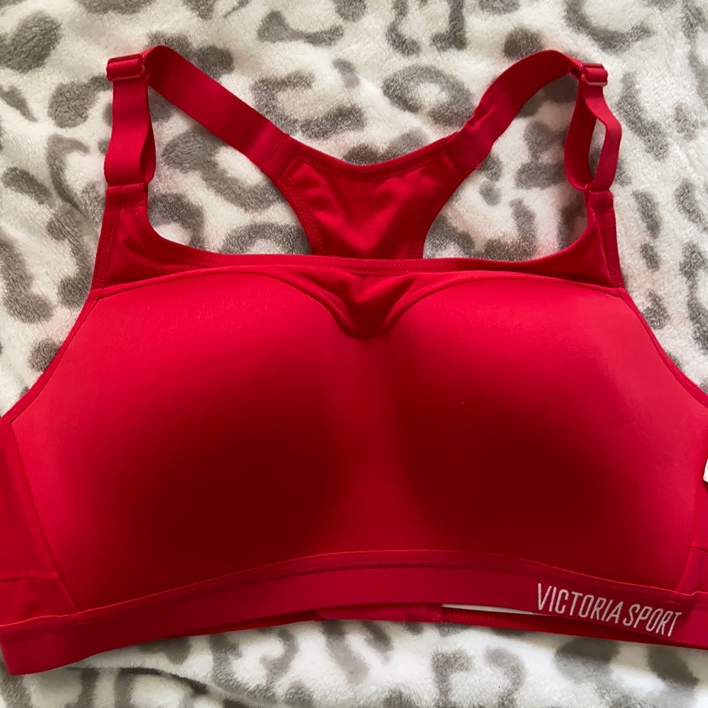 Lightweight Maximum Support Sports Bra